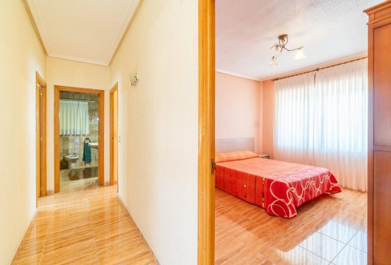 Reventa - Villa - San Miguel de Salinas - Torremendo