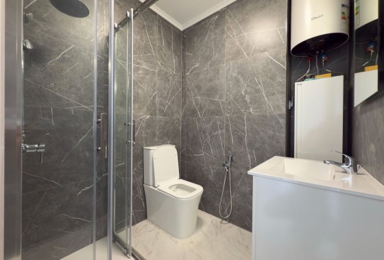 Reventa - Apartamento / piso - Torrevieja - Playa del Acequión