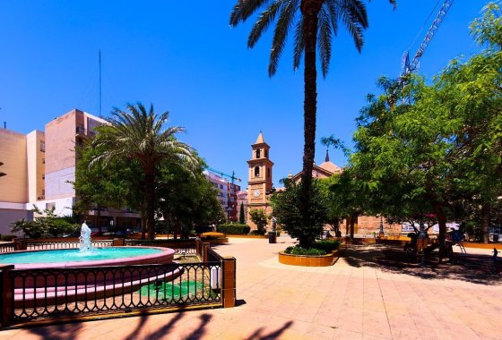Reventa - Apartamento / piso - Torrevieja - Centro