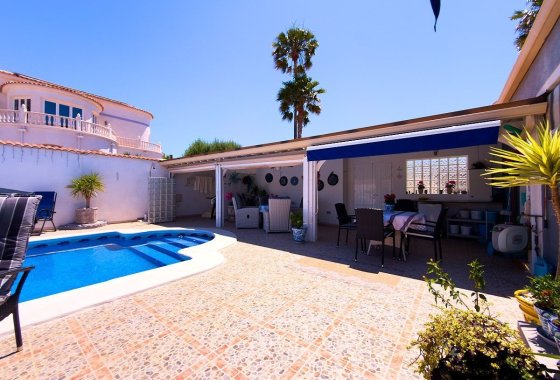 Reventa - Villa - Torrevieja - Urb. El Chaparral