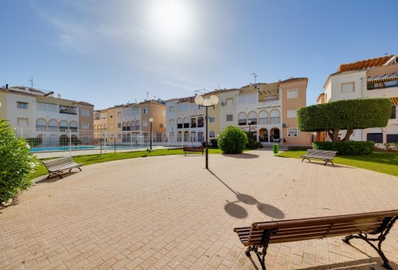 Reventa - Bungalow - Torrevieja - playa de los naufragos