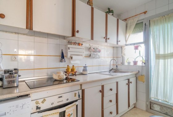 Reventa - Apartamento / piso - Torrevieja - Centro