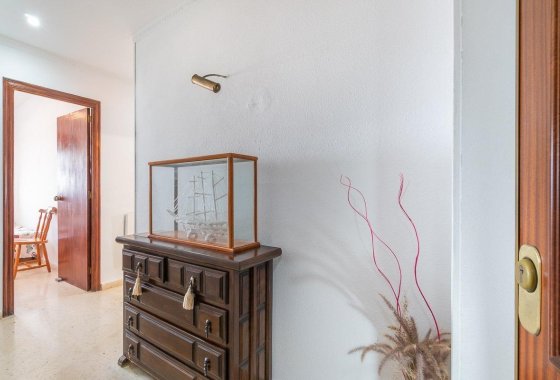 Reventa - Apartamento / piso - Torrevieja - Centro