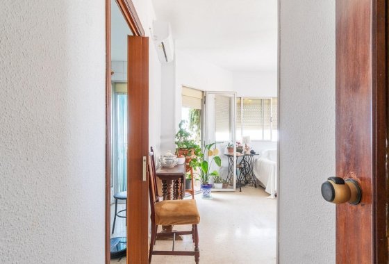 Reventa - Apartamento / piso - Torrevieja - Centro