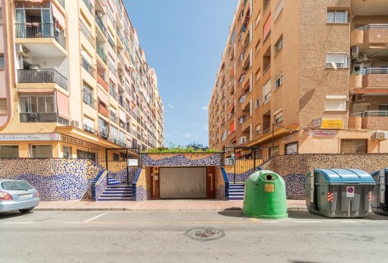 Reventa - Apartamento / piso - Torrevieja - Centro