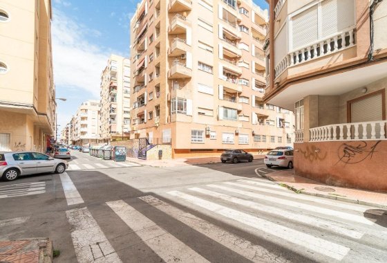 Reventa - Apartamento / piso - Torrevieja - Centro