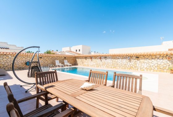 Reventa - Villa - Torrevieja - Torreta florida