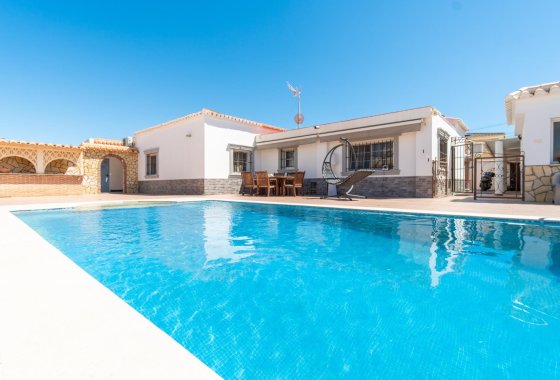 Reventa - Villa - Torrevieja - Torreta florida
