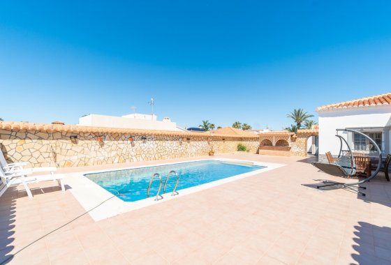 Reventa - Villa - Torrevieja - Torreta florida