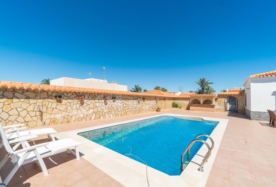Reventa - Villa - Torrevieja - Torreta florida