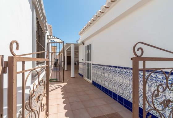 Reventa - Villa - Torrevieja - Torreta florida