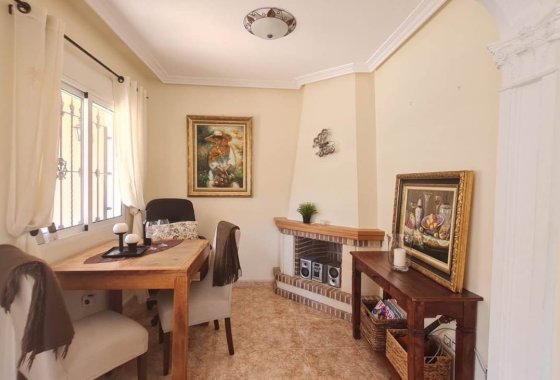 Reventa - Villa - Villamartín