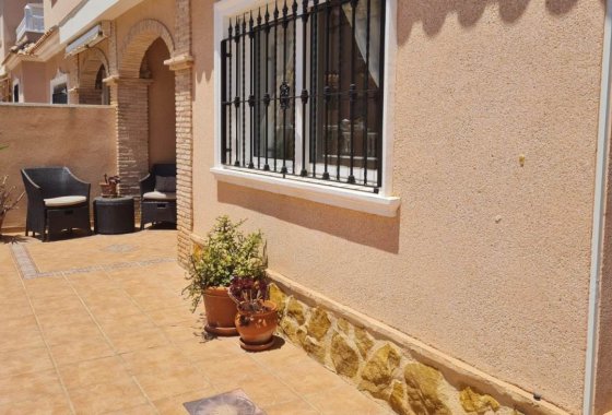 Reventa - Villa - Villamartín