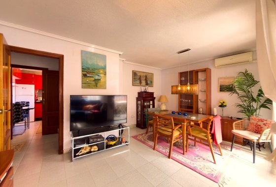 Reventa - Apartamento / piso - Torrevieja - Centro