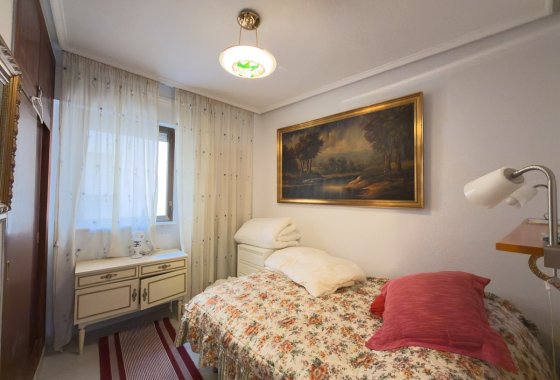 Reventa - Apartamento / piso - Torrevieja - Centro