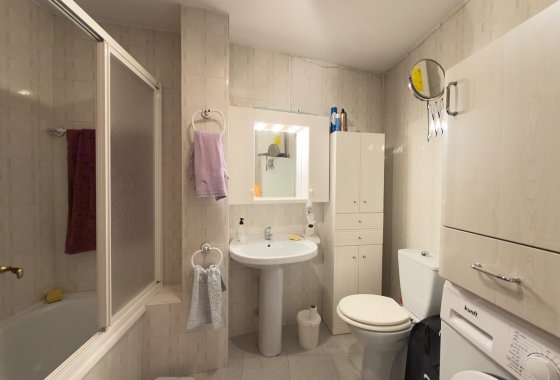 Reventa - Apartamento / piso - Torrevieja - Centro