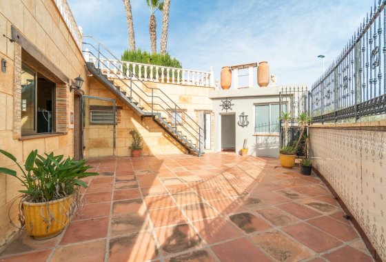 Reventa - Villa - Torrevieja - Orihuela costa