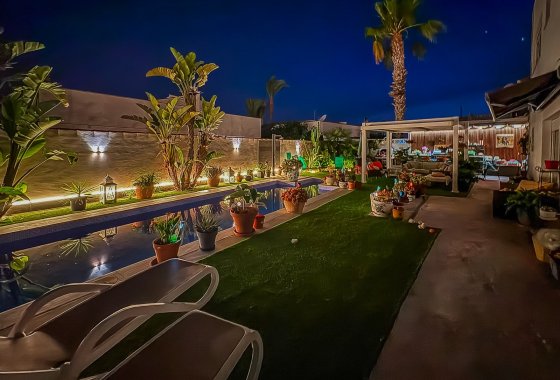 Reventa - Villa - Torrevieja - Torreta - Florida