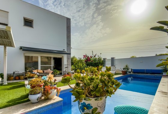 Reventa - Villa - Torrevieja - Torreta - Florida