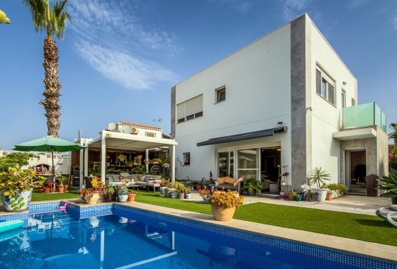 Reventa - Villa - Torrevieja - Torreta - Florida