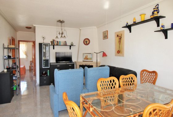 Resale - Townhouse - Villamartín