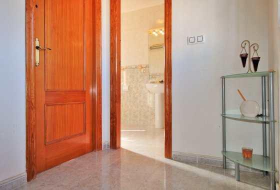 Resale - Townhouse - Villamartín