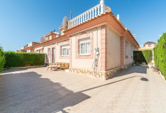 Reventa - Villa - Orihuela Costa - Punta Prima