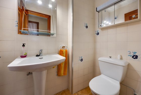 Reventa - Apartamento / piso - Torrevieja - Playa del Acequión