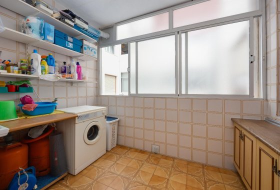 Reventa - Apartamento / piso - Torrevieja - Playa del Acequión