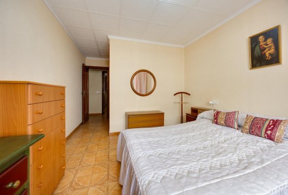 Reventa - Apartamento / piso - Torrevieja - Playa del Acequión