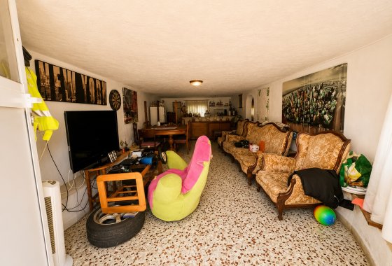 Resale - Villa - Torrevieja - La Siesta