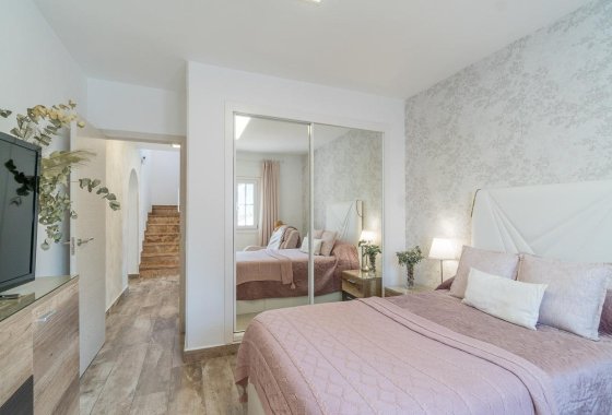 Resale - Villa - San Miguel de Salinas - Las filipinas