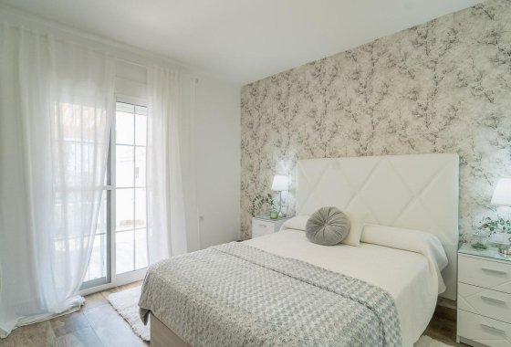 Resale - Villa - San Miguel de Salinas - Las filipinas