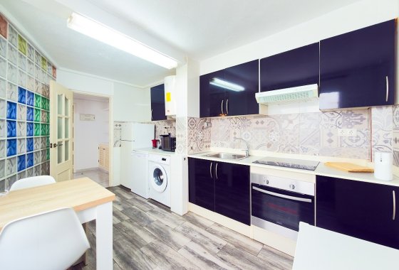 Reventa - Apartamento / piso - Torrevieja - Centro