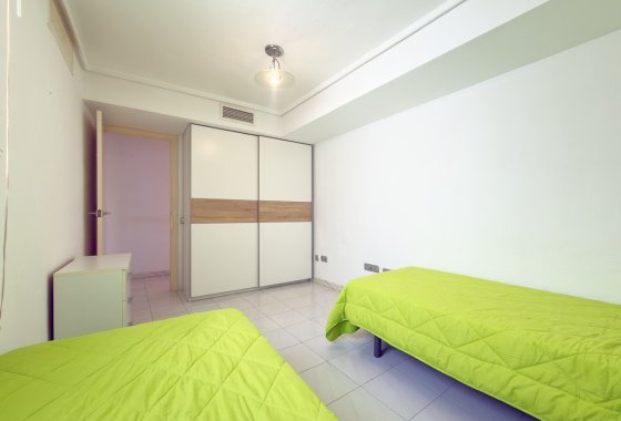 Reventa - Apartamento / piso - Torrevieja - Centro