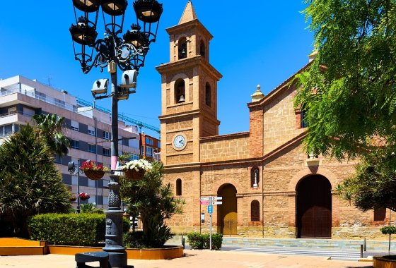 Reventa - Apartamento / piso - Torrevieja - Centro