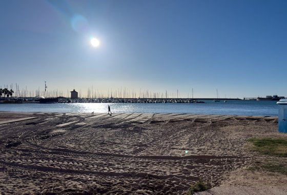 Reventa - Apartamento / piso - Torrevieja - Playa del Acequión