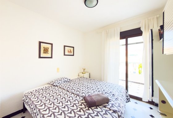 Reventa - Adosado - Torrevieja - Urb. Torrealmendros