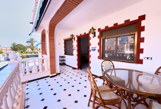 Reventa - Adosado - Torrevieja - Urb. Torrealmendros