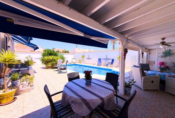 Reventa - Villa - Torrevieja - Urb. El Chaparral