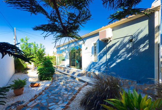 Reventa - Villa - Torrevieja - Urb. El Chaparral