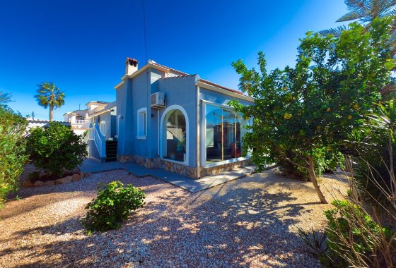 Reventa - Villa - Torrevieja - Urb. El Chaparral