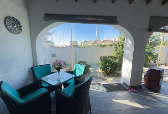 Reventa - Villa - Torrevieja - Urb. El Chaparral