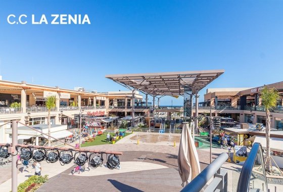 Resale - Apartment / flat - Orihuela Costa - Campoamor