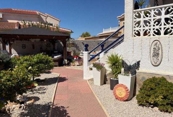 Återförsäljning - Villa - Ciudad Quesada