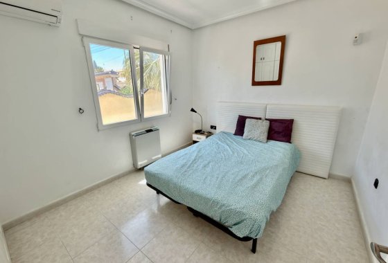 Återförsäljning - Villa - Ciudad Quesada
