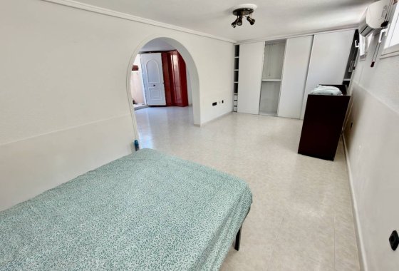 Återförsäljning - Villa - Ciudad Quesada