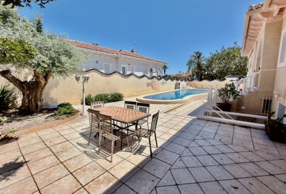 Återförsäljning - Villa - Ciudad Quesada