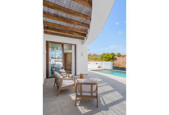 Obra nueva - Adosado - La Finca Golf