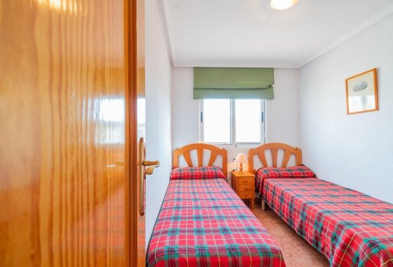Resale - Bungalow - Orihuela Costa - Playa Flamenca